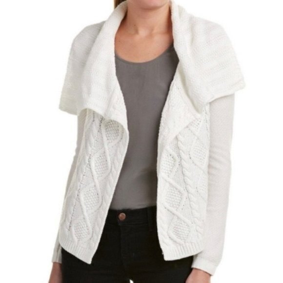 CAbi 193 Cable Knit Open Front Cardigan Sweater Womens Sz M Shawl Collar Vanilla - Picture 2 of 7